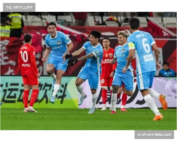 青岛海牛面临双重压力 罚分劣势加阵容重建挑战